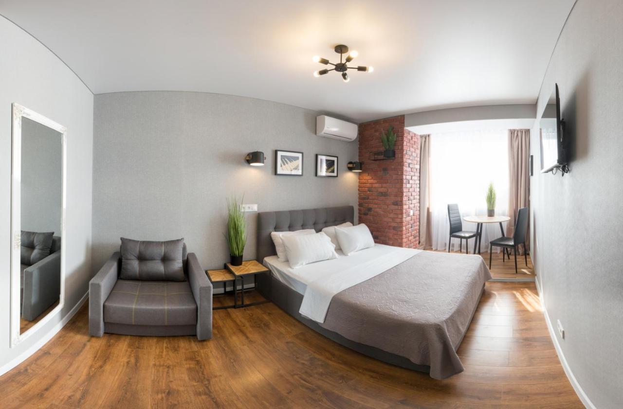 Studio With An Amazing View Kharkiv Bagian luar foto